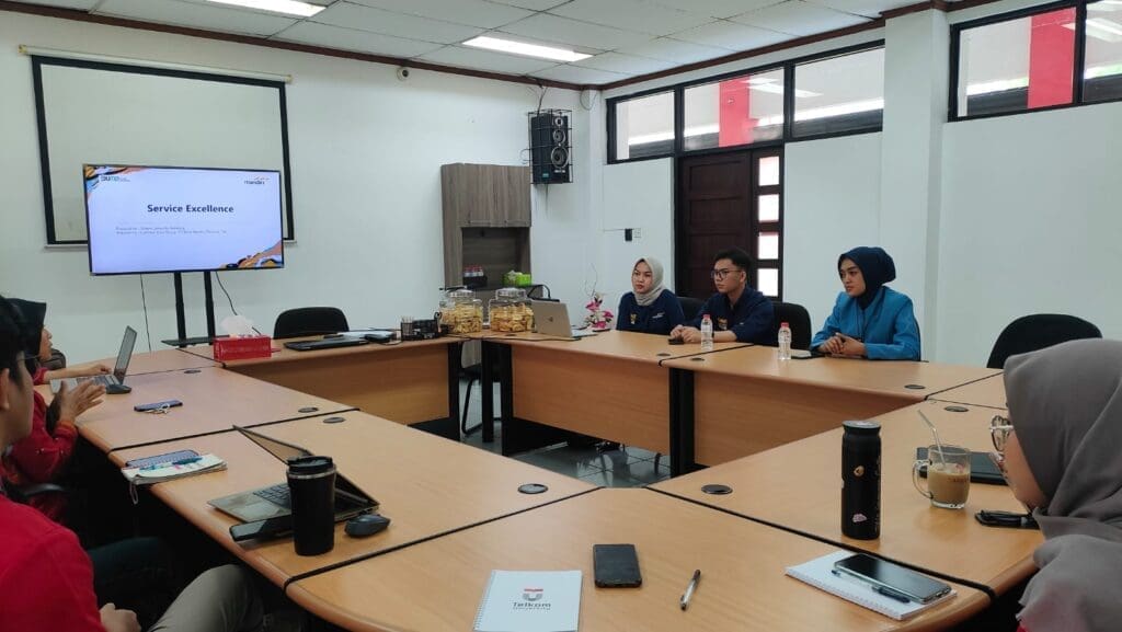 Pelatihan ’Service Excellence’ bersama Bank Mandiri